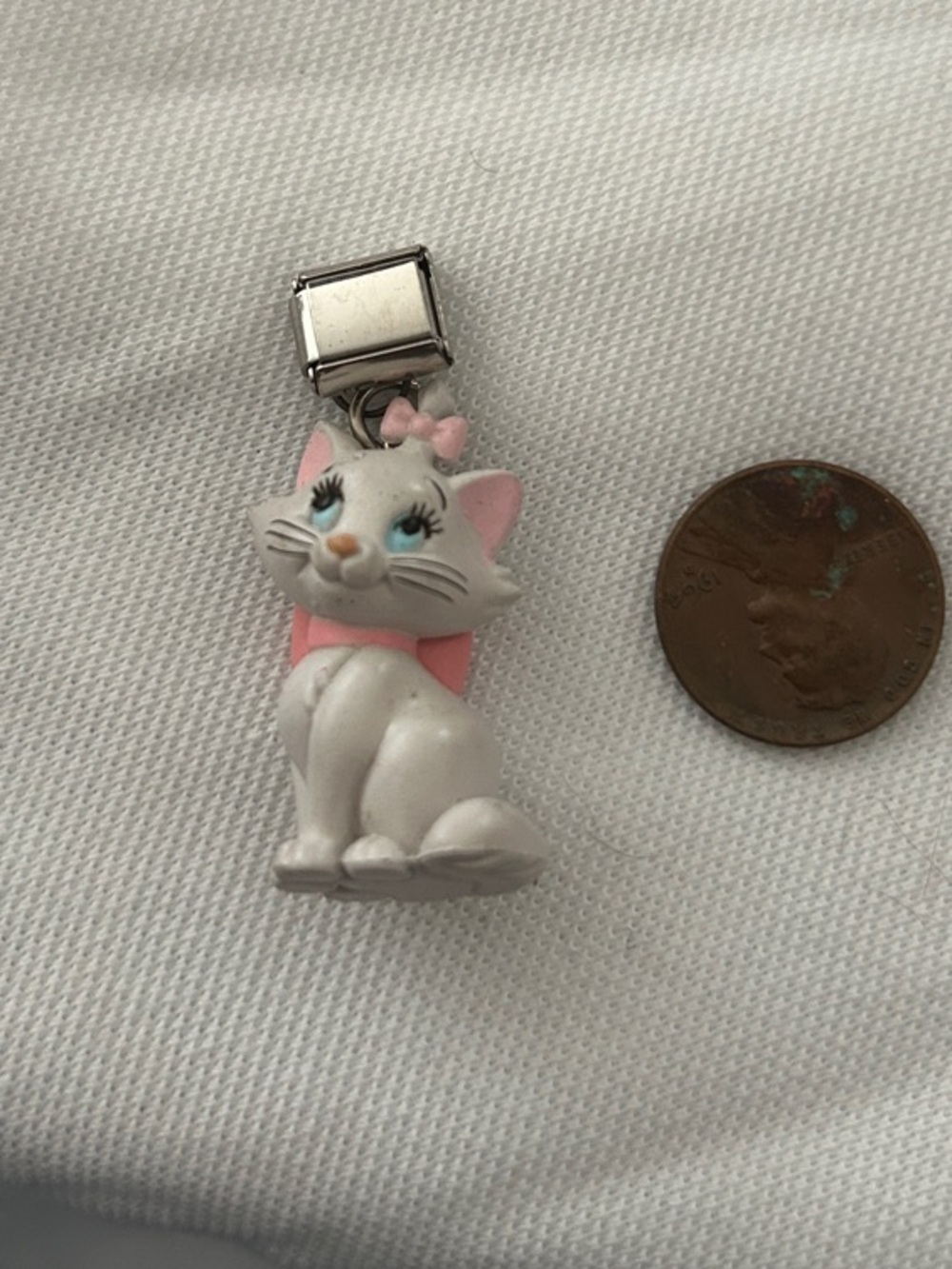 Disney White & Pink Marie Cat add a Charm link Clip